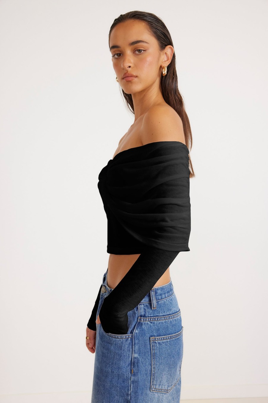 SNDYS Madrid Off Shoulder Top Best