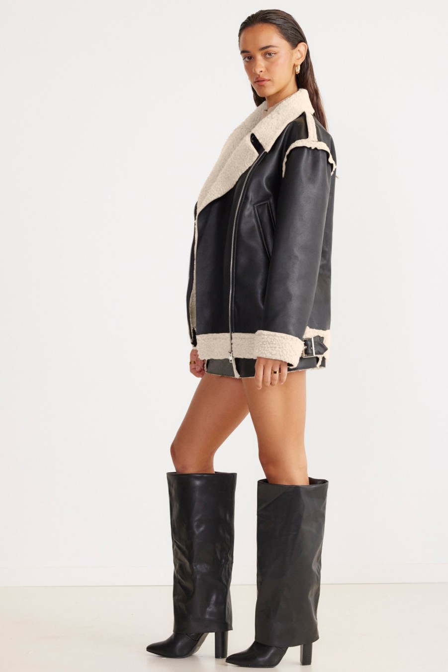 SNDYS London Oversized Biker Best